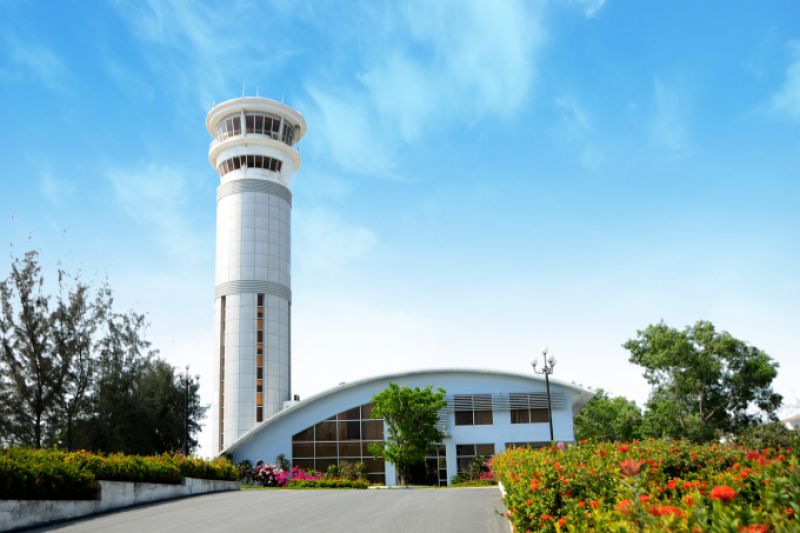 Kiểm Soát Không Lưu Cam Ranh